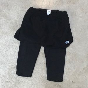 Black workout skirt/capris